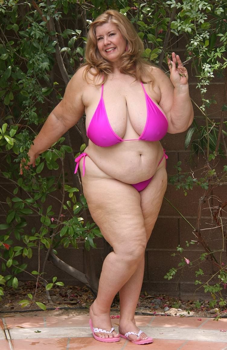 BBW Curvy Sharon